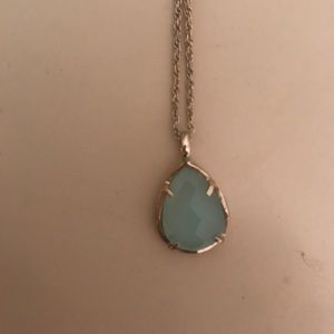 Kendra Scott drop necklace